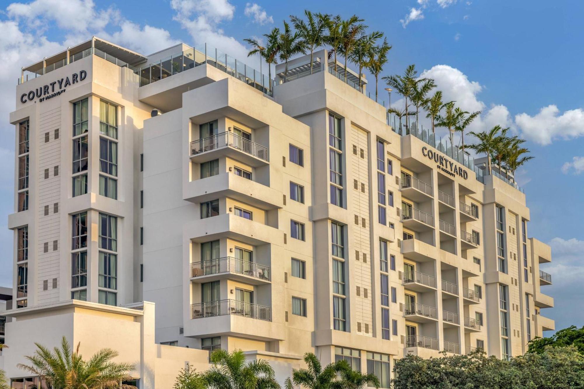 Courtyard By Marriott Fort Lauderdale Downtown Екстериор снимка